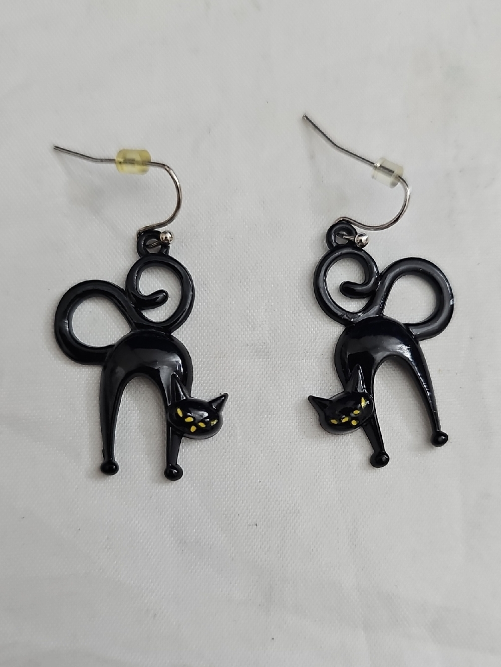 Black Cat Dangle Earrings - Cute Halloween Cat Earrings